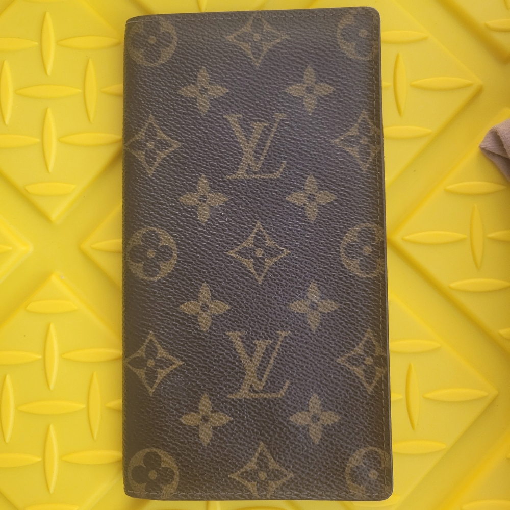 Louis Vuitton Monogram Wallet. Offers Welcome!!